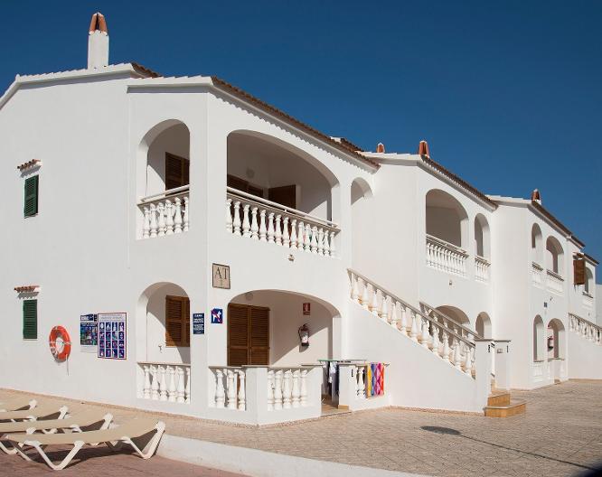 Apartamentos Mar Blanca - Außenansicht