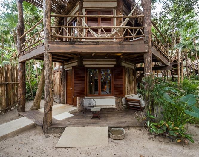 Delek Tulum - Außenansicht