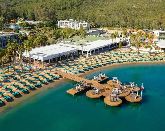 Green Bay Resort & Spa - Außenansicht
