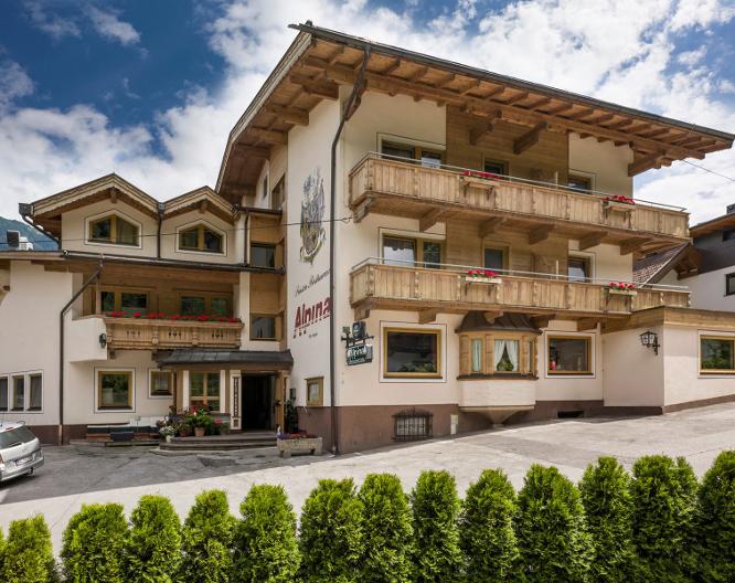 Hotel Alpina - Vue extérieure