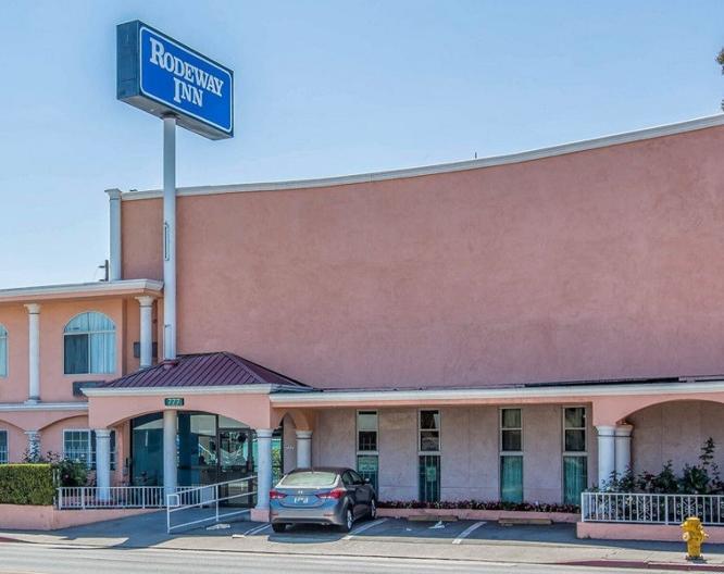 Rodeway Inn - Außenansicht