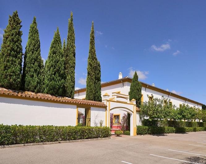 Hotel Castellar - Außenansicht