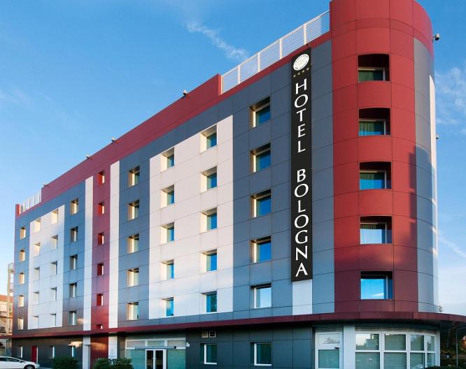 CDH Hotel Bologna - Außenansicht