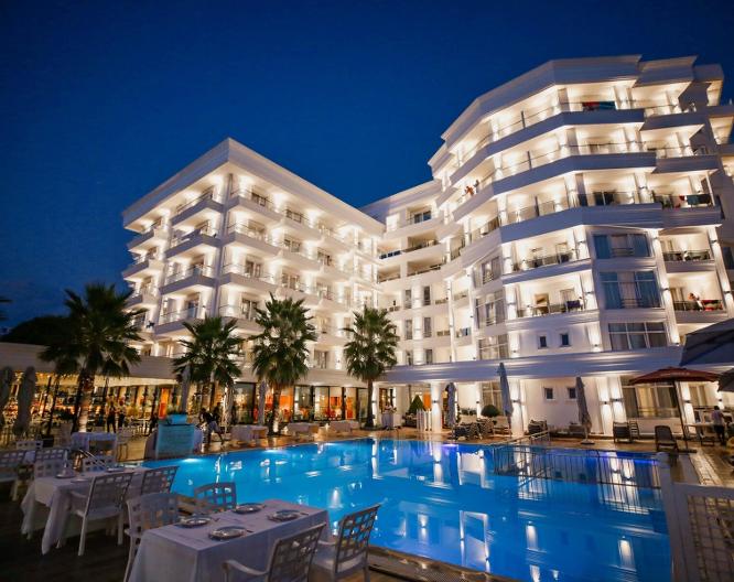 Klajdi Resort - Außenansicht