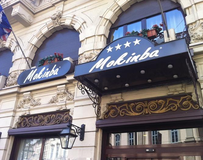 King Hotel - Außenansicht