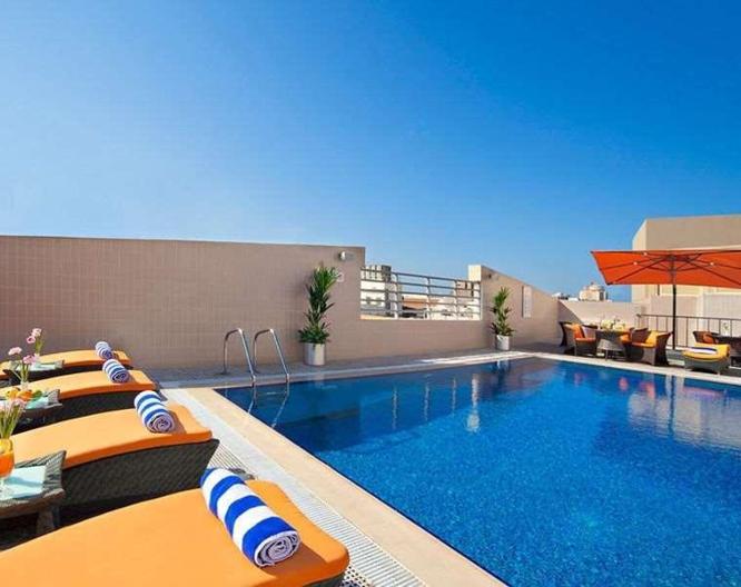 Landmark Hotel Baniyas - Pool