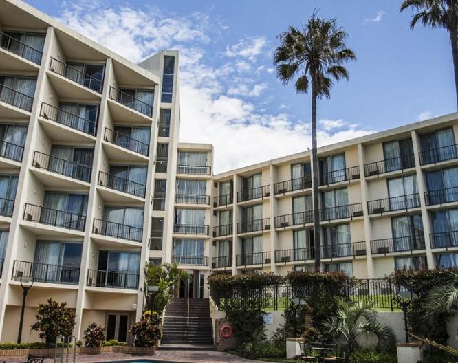 Garden Route Hotel - Außenansicht