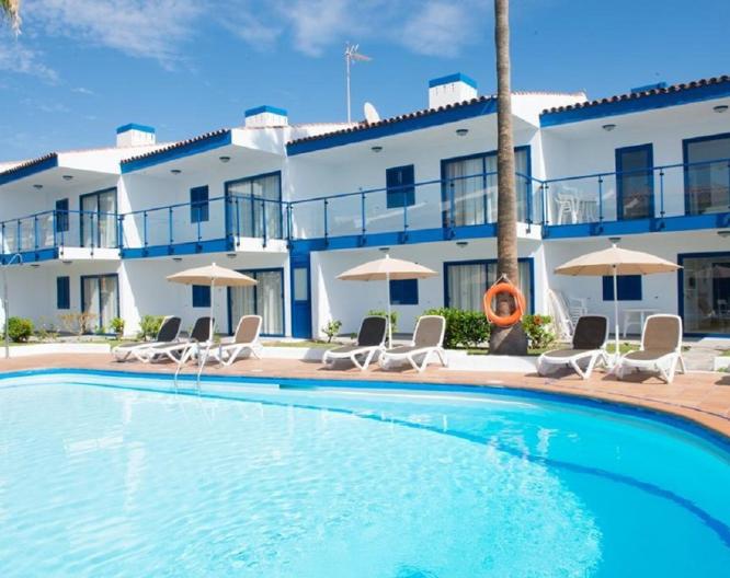 Apartamentos Caribes 1 - Außenansicht