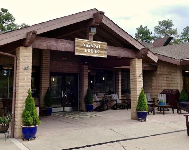 Yavapai Lodge West - Außenansicht
