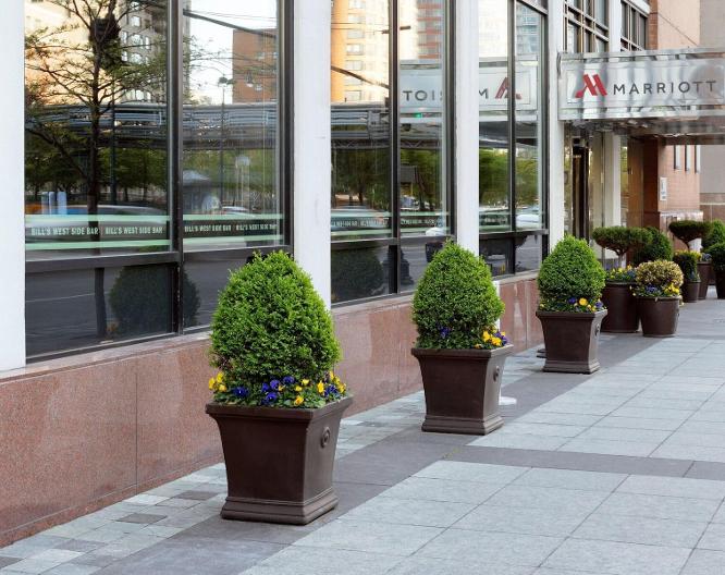 Marriott New York Downtown - Außenansicht