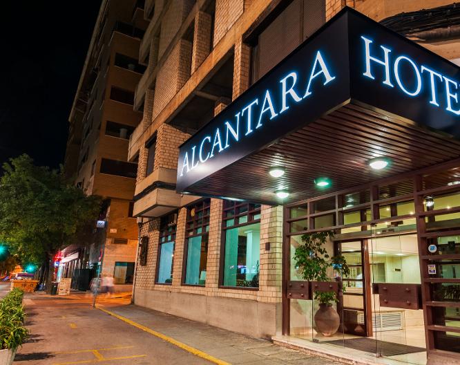 Hotel Alcántara - Außenansicht