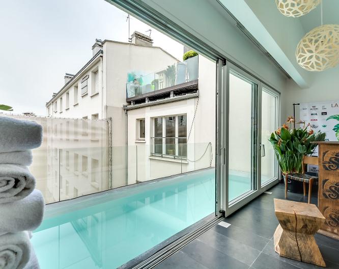 1K Hotel Paris - Pool