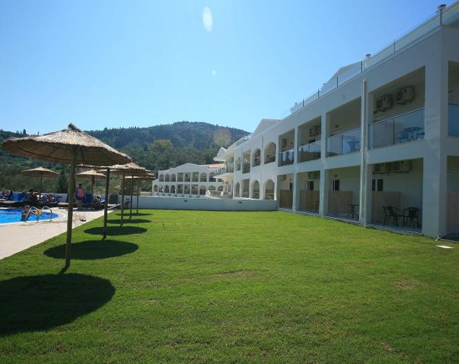 Saint George Palace Hotel - Außenansicht