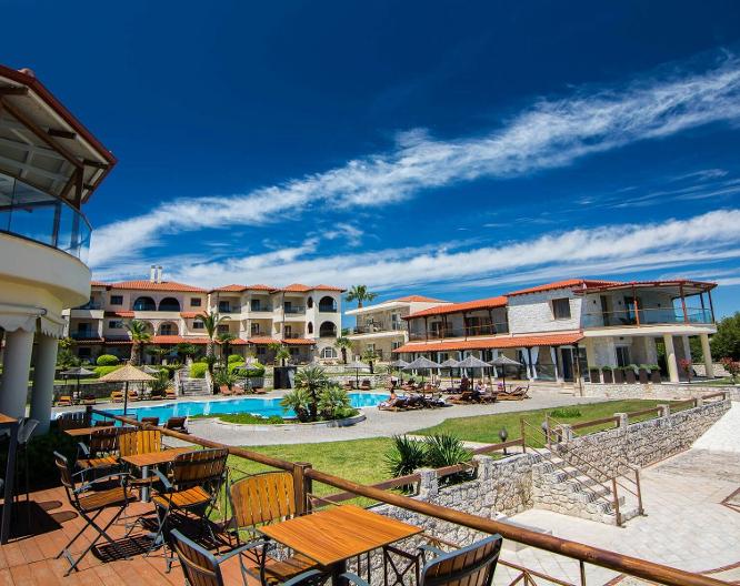 Blue Bay Hotel - Adults Only 16+ - Außenansicht
