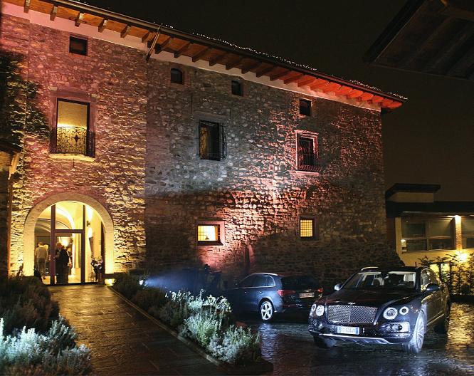 Podere Castel Merlo - Außenansicht