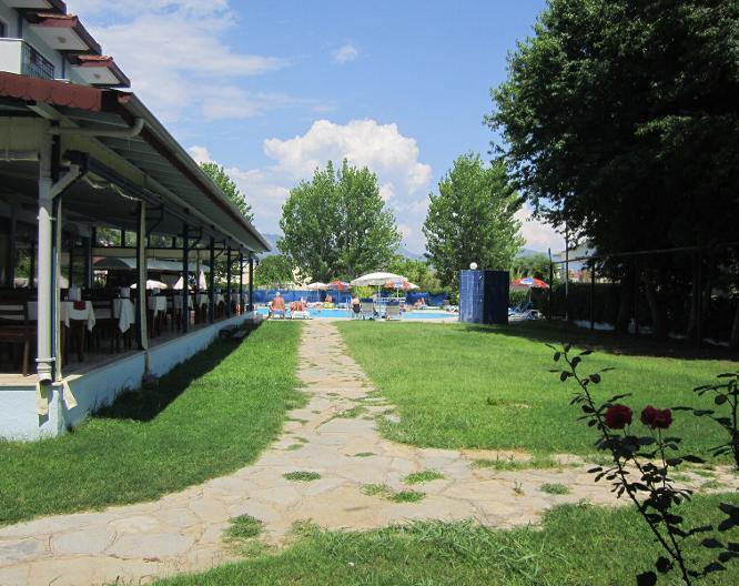 Aymes Hotel - Außenansicht