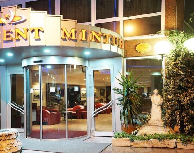 Orient Mintur - Außenansicht