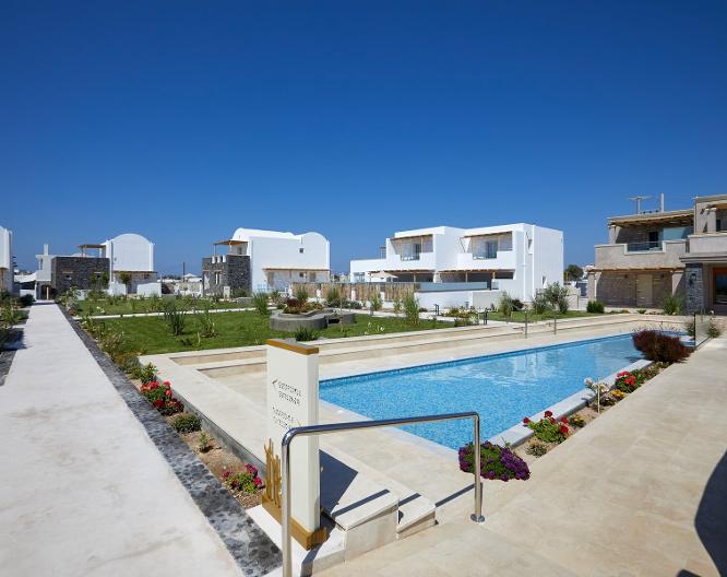 Sea Breeze Santorini Beach Resort, Curio Collection by Hilton - Außenansicht