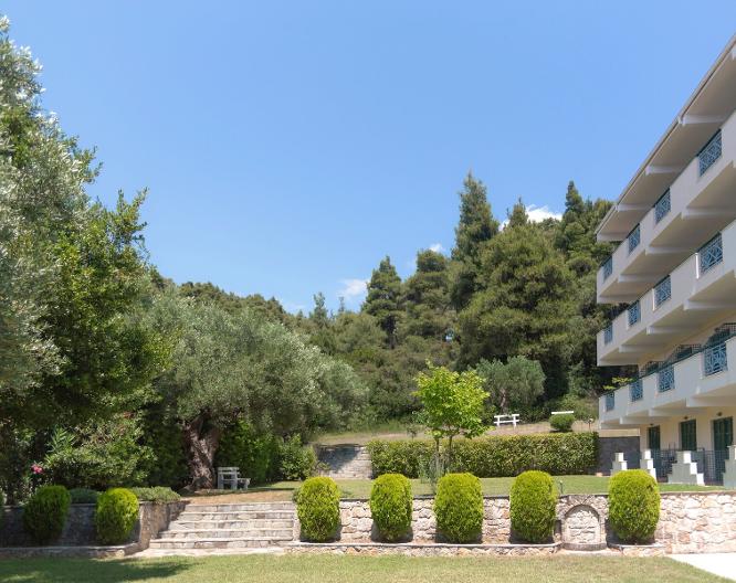 Julia Hotel - Außenansicht