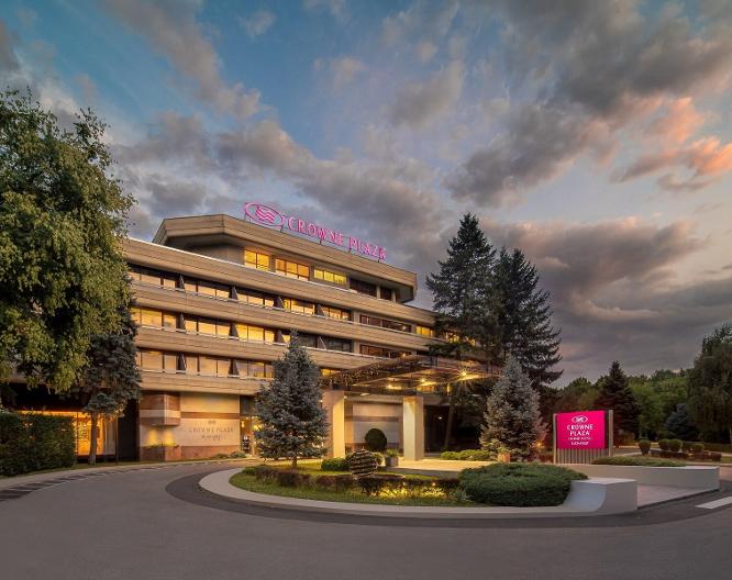 Crowne Plaza Bukarest - Vue extérieure