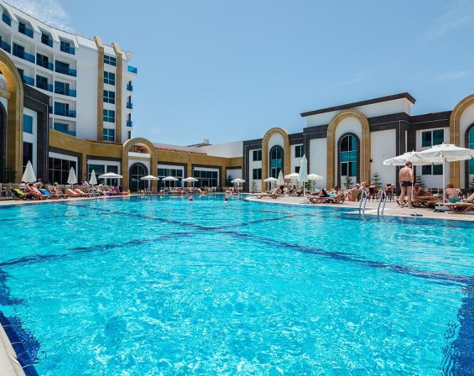The Lumos Deluxe Resort Hotel and Spa - Außenansicht