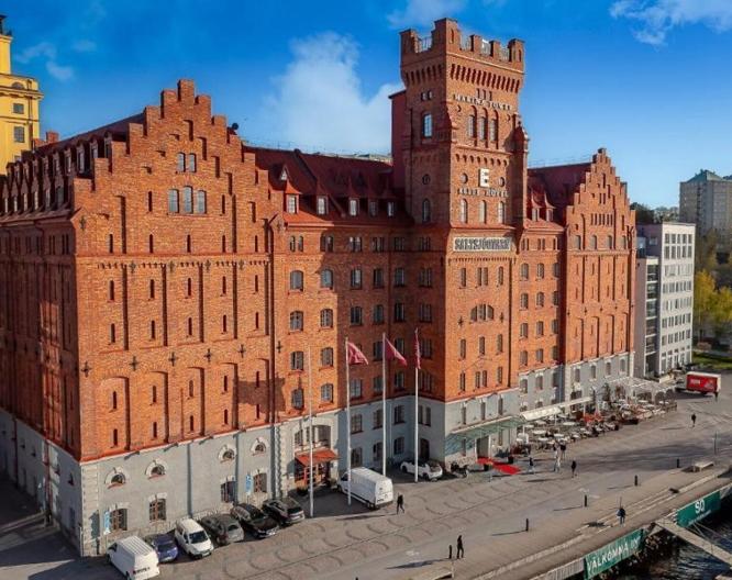 Elite Hotel Marina Tower - Außenansicht