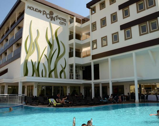 Adella Side Hotel - Außenansicht