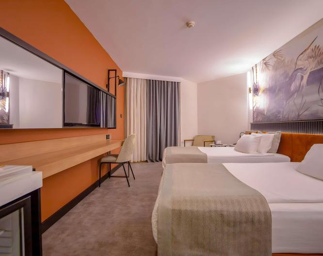 Best Western Khan - Außenansicht