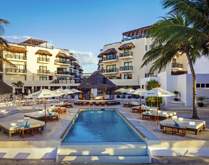 Tukan Hotel Playa del Carmen - Außenansicht