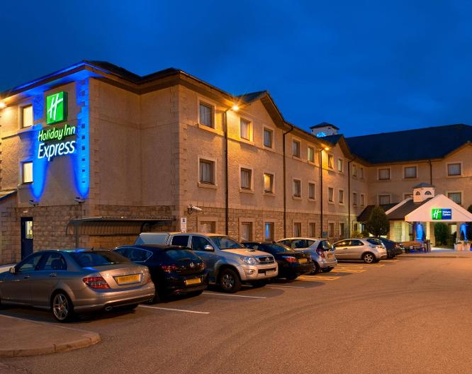 Holiday Inn Express Inverness - Außenansicht