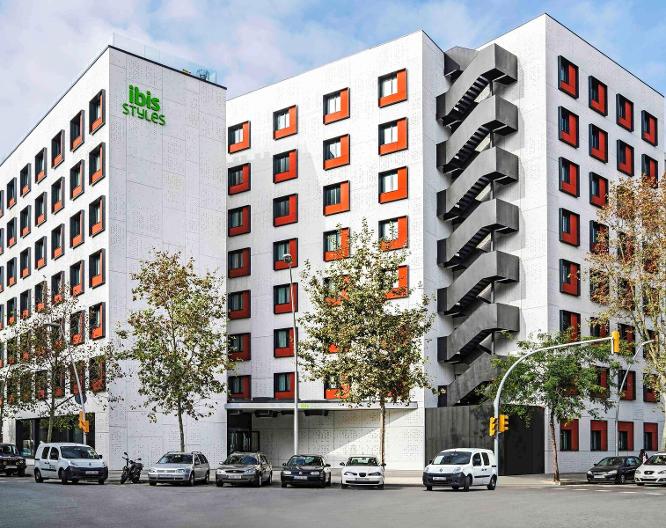 ibis Styles Barcelona City Bogatell Hotel - Außenansicht