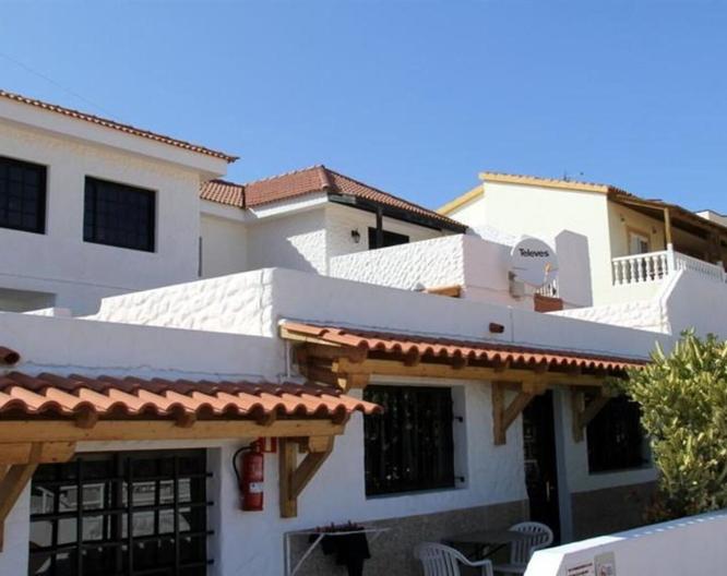 Apartmentos Alberto - Außenansicht