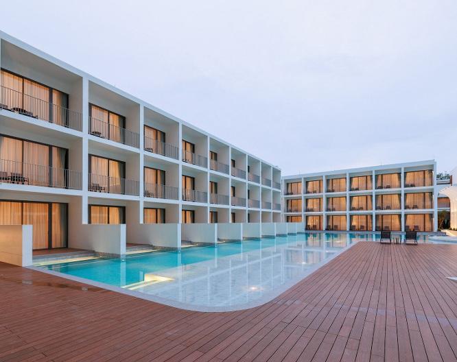 Patong Beach Hotel - Außenansicht