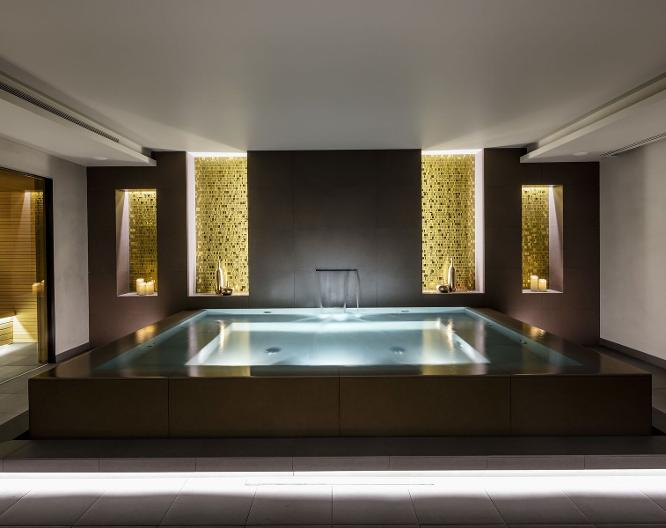 Boho Hotel Prague - Pool