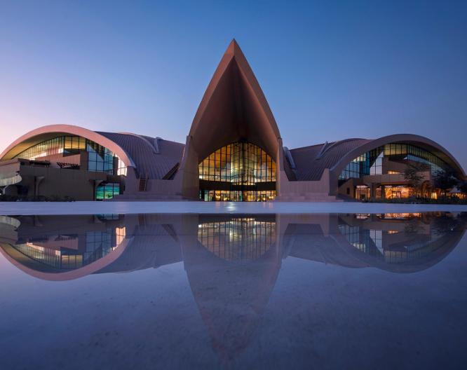 Erth Abu Dhabi - Außenansicht
