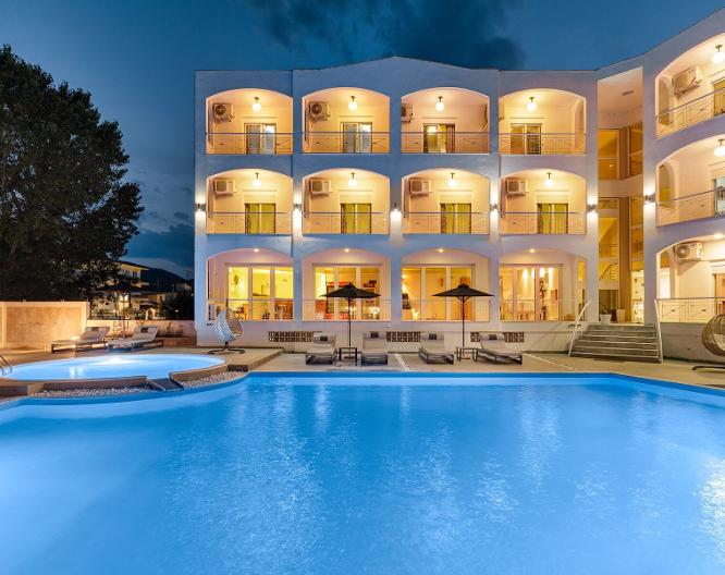 Stavros Beach Hotel - Außenansicht