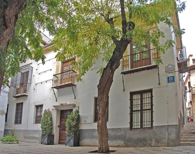 Palacio Santa Ines - Außenansicht