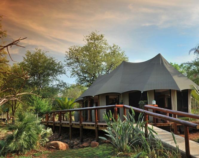 Chisomo Safari Camp - Außenansicht