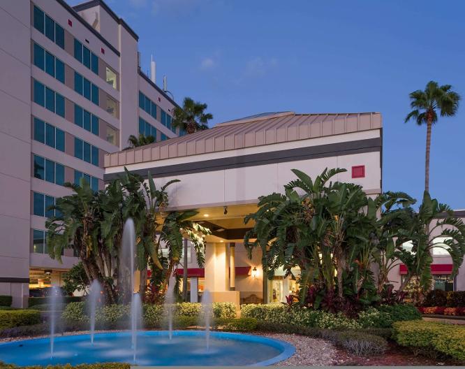 Ramada Gateway Kissimmee - Außenansicht