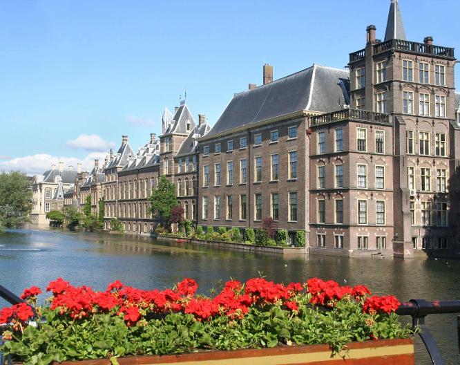 NH Den Haag - Außenansicht
