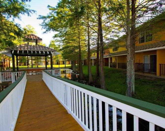 Best Western Premier Saratoga Resort Villas - Außenansicht