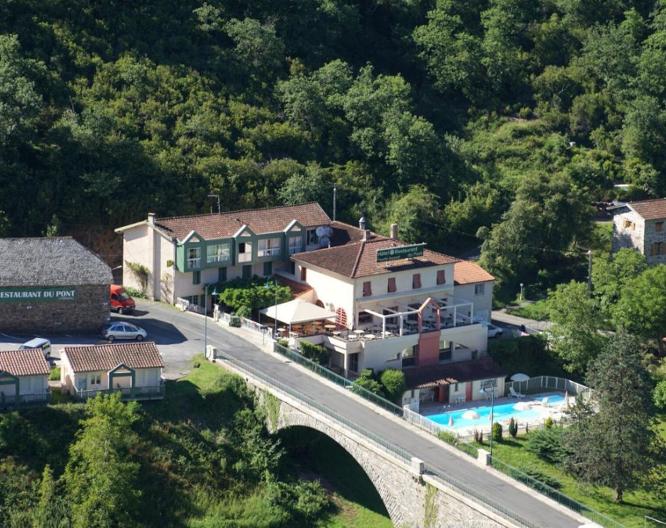 Hotel Restaurant Du Pont - Außenansicht
