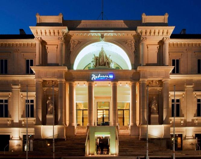 Radisson Blu Nantes - Außenansicht