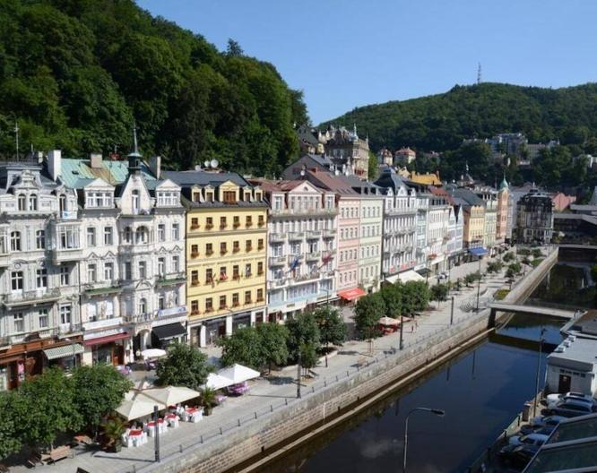 Hotel Palacky - Außenansicht