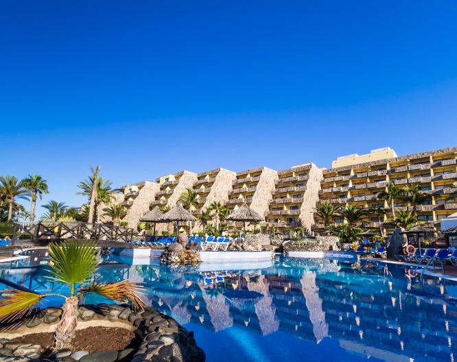 BlueBay Beach Club - Vue extérieure
