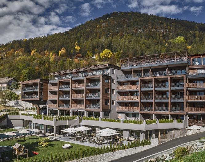 Molaris Lodge - Außenansicht