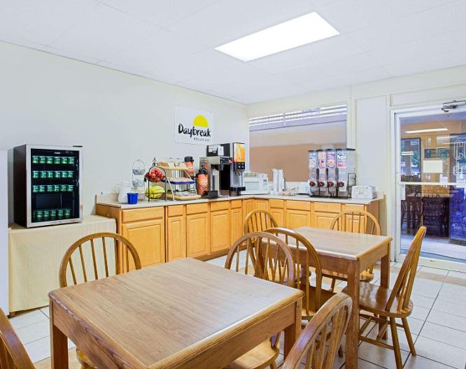 Days Inn Bristol Parkway - Général