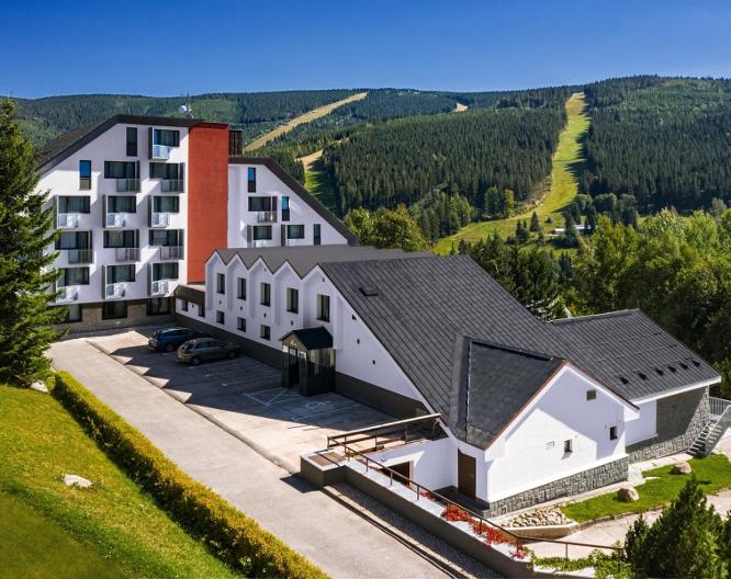 Hotel Astra Superior - Außenansicht