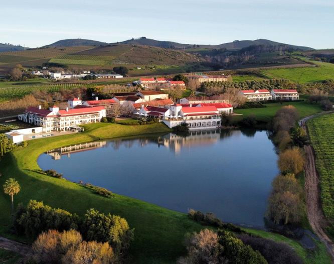 Asara Wine Estate and Hotel - Außenansicht