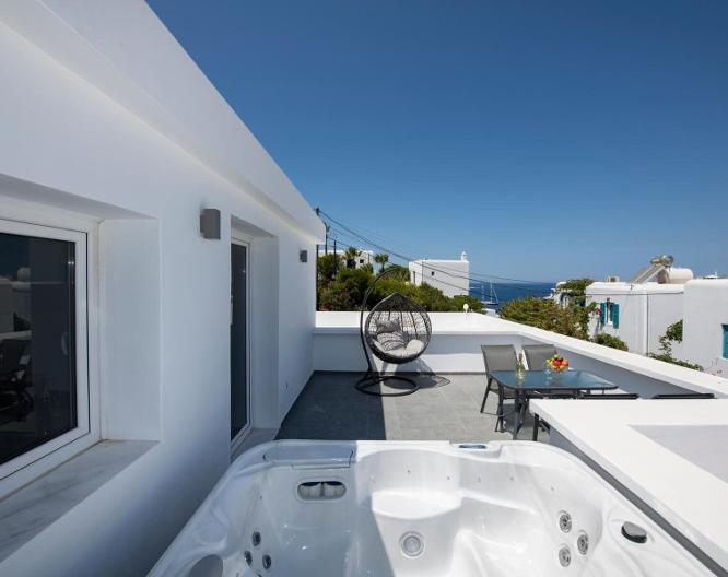 Hotel Zannis - Pool